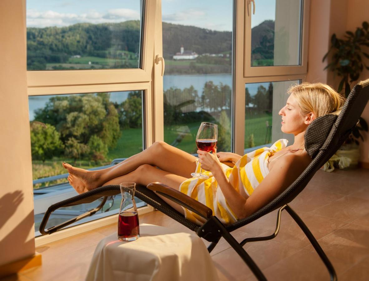 Hotel Seehof Sankt Georgen am Längsee Kültér fotó